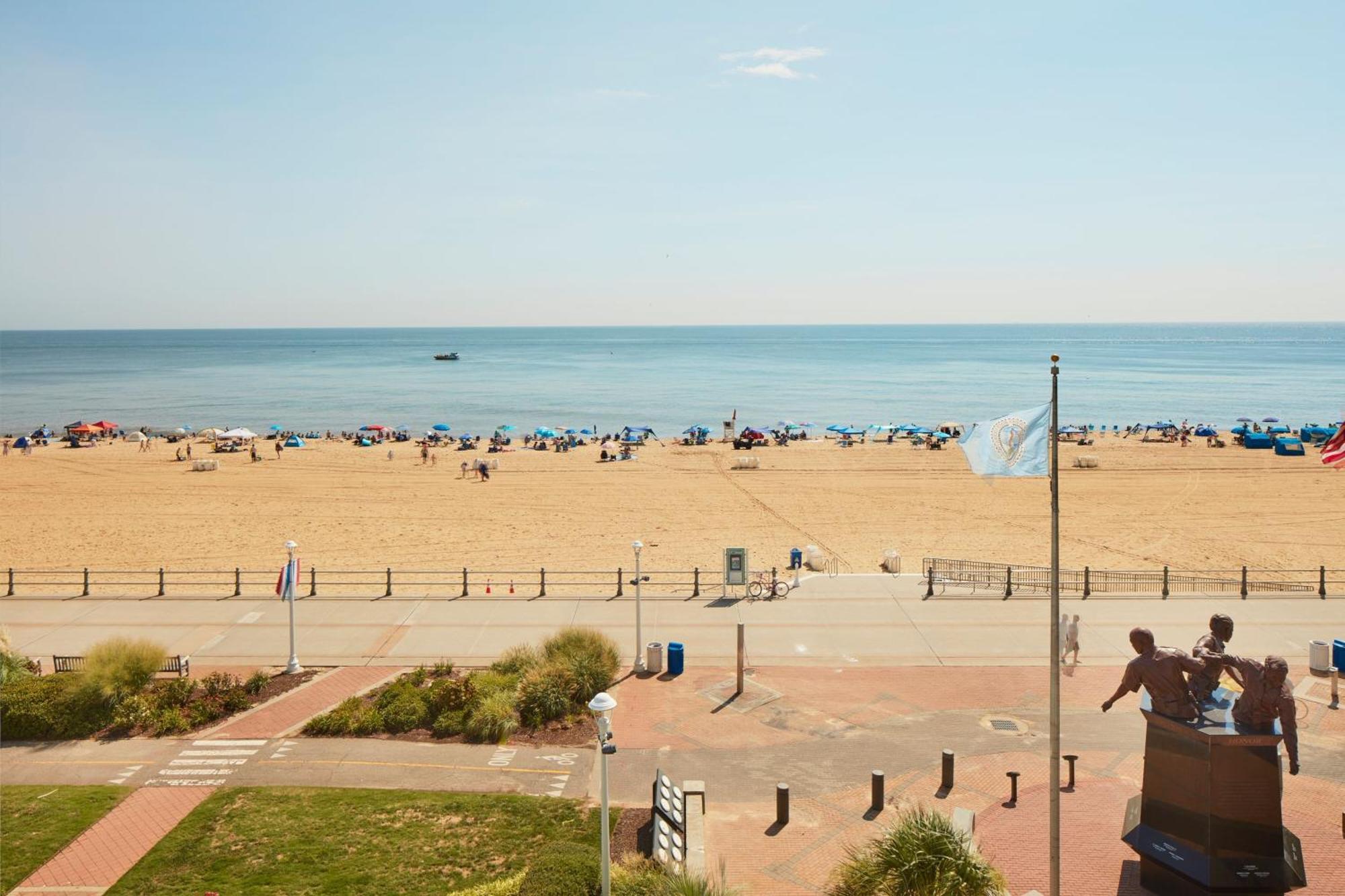 Hotel Sheraton Oceanfront Virginia Beach